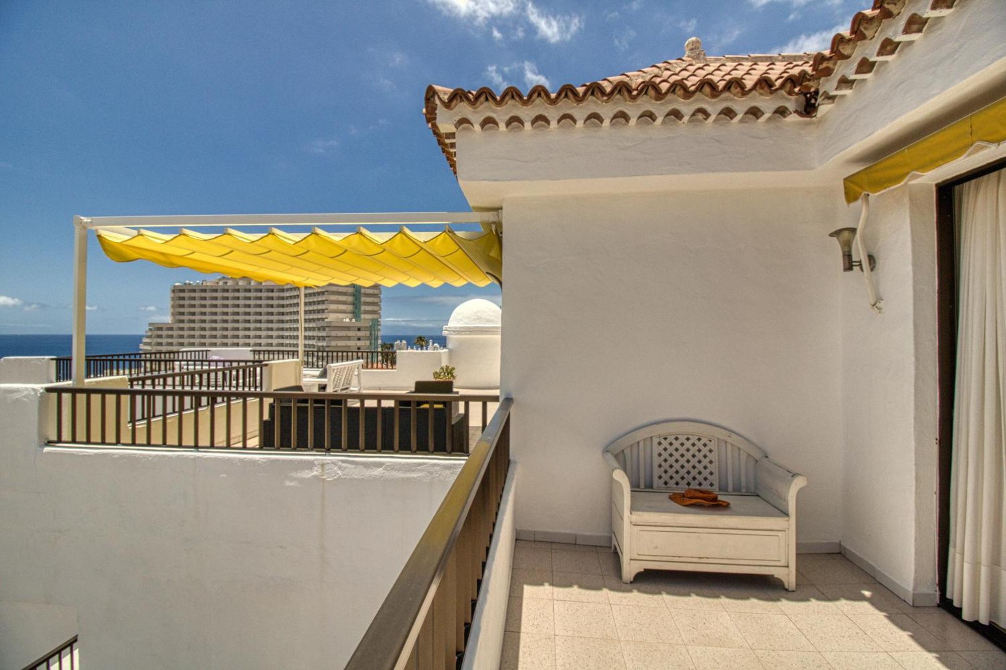 Penthouse Sea View Jacuzzy Terrace & Pool Apartment Playa Feñabe Екстериор снимка